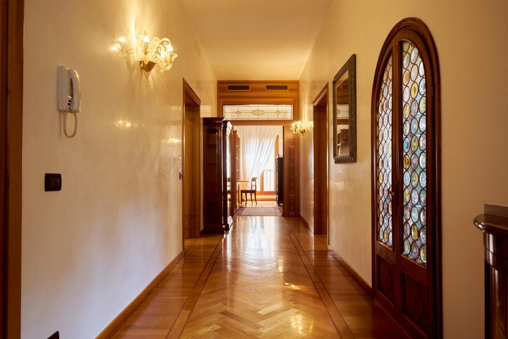 Nama Boutique Residence Venetië Buitenkant foto